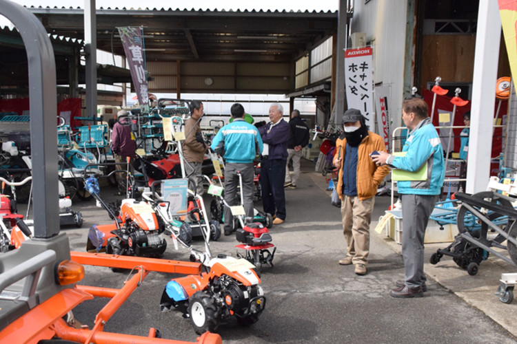 株式会社ナカエ 春の農機決算セール会場