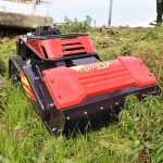 ラジコン草刈機「アラサー傾子」正面